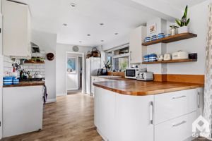 Photo 22- click for photo gallery